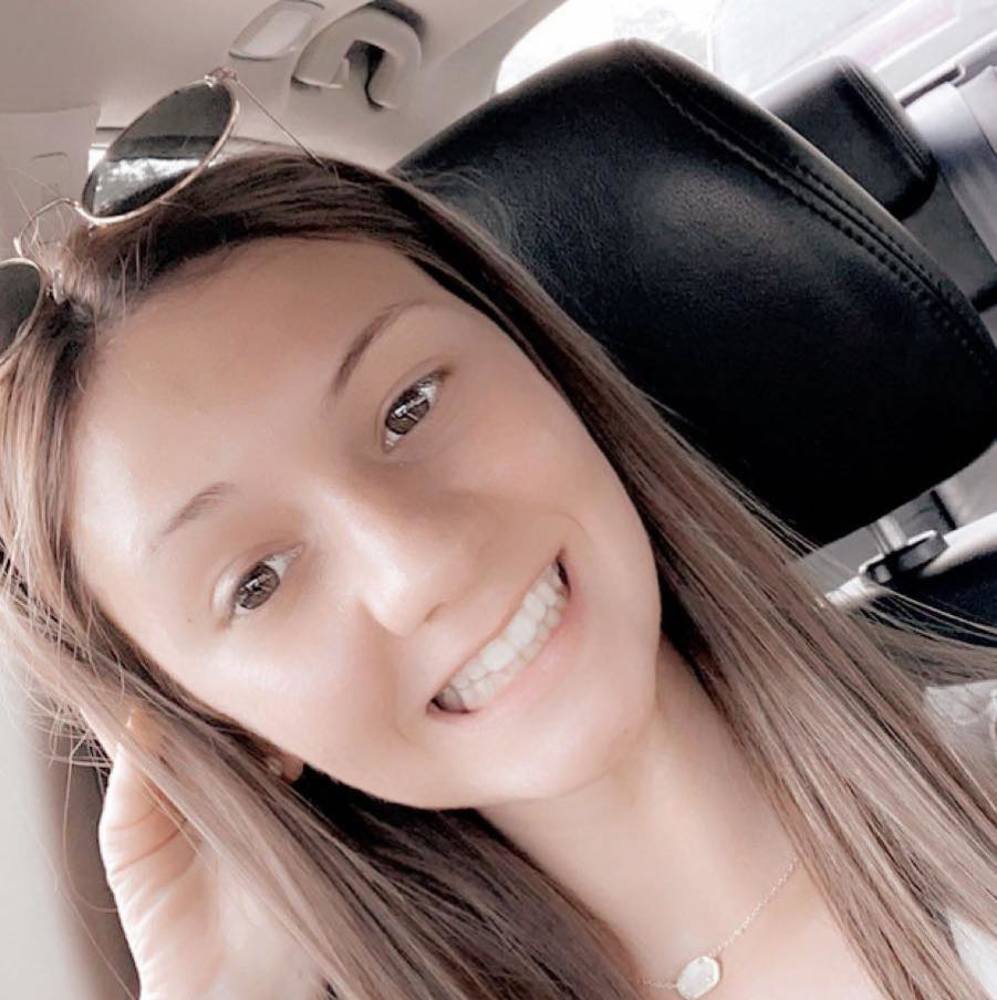 Meet your Posher, April